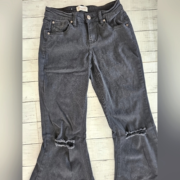 Shyanne Western Cowgirl Black Distressed Flare Bell Bottoms Stretchy Denim Jeans - Picture 5 of 16